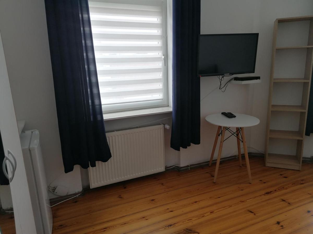 Hostel Tulip - Pokoj 5 Ze Wspolna Lazienka I Kuchnia Szczecin Bagian luar foto