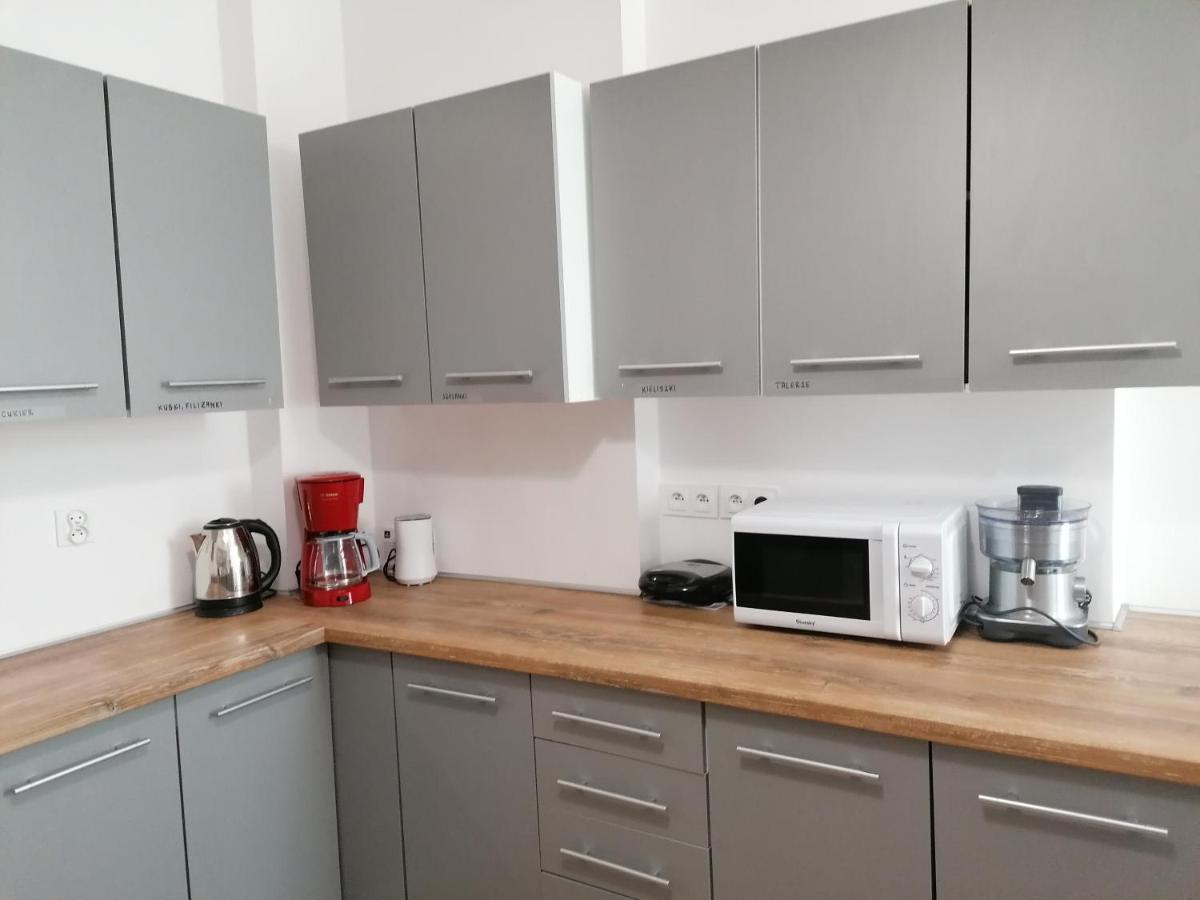 Hostel Tulip - Pokoj 5 Ze Wspolna Lazienka I Kuchnia Szczecin Bagian luar foto